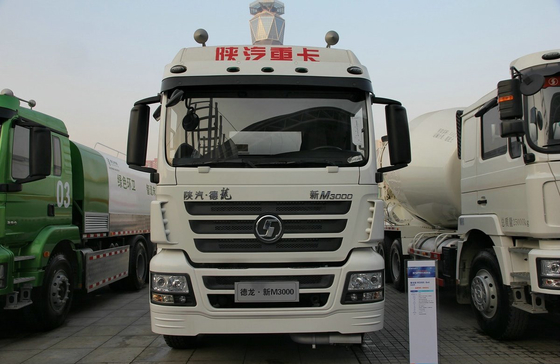 8x4 Öltanker Lastwagen Shacman 12 Räder Euro 4 Emission 30m3 Kapazität Weichai 290 PS