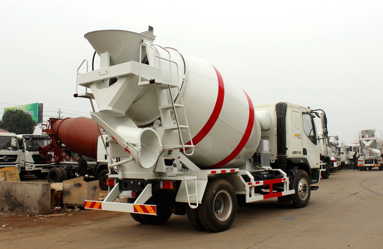 Betonmischer Lkw Liuqi 4×2 mit 6 Reifen Kleiner Zementmischer 4 Kubik Tanker Kapazität 160 PS