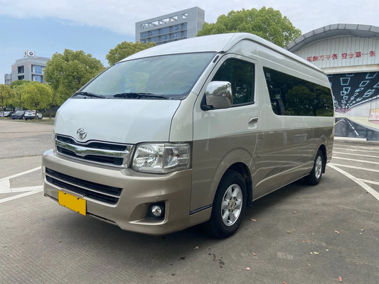 Toyota Hiace 13-Sitzer Linkslenker Elektro-Mitteltür Euro 4 Standard Champagner Gold Minibus