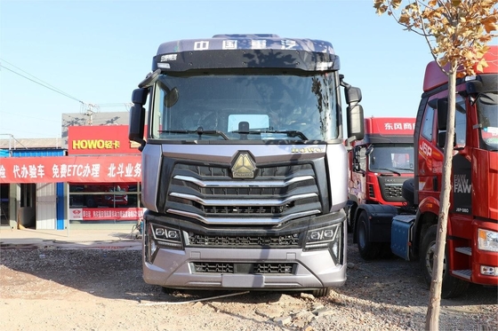 HOWO Schwerlastwagen Traktor Hochdachdeflector 6X4 Diesel 16 Gänge 480 PS National VI