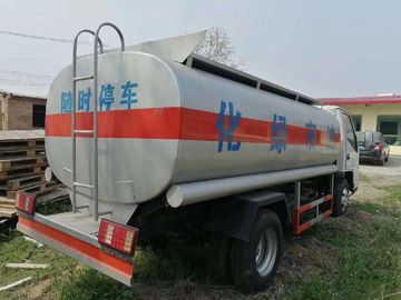 Diesel benutzter Tanklastzug-Öl-Transport-JMC benutzter Brennstoffaufnahmelkw 5 Tonne