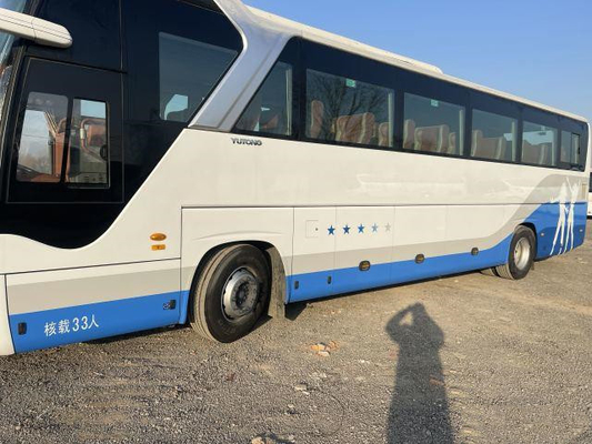 Achse 2 benutzte Bus-den Luxus-33 Sitzmaschinen-Doppeltüren-Airbag Passanger Yutong
