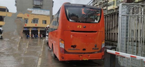 Benutzte Yutong-Reisebusse ZK6998 verwendeten 39 Sitz- Diesel-Yuchai-Maschinen-Zug-Buses Used Intercity-das Luxusbus-im Jahre 2014 Jahr