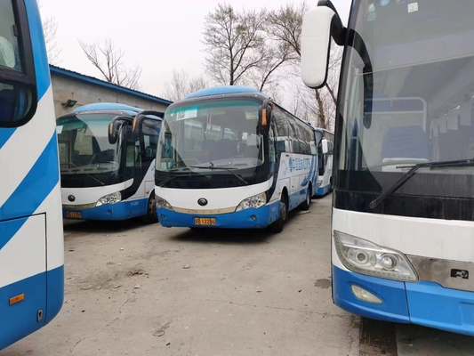 Trainer 35-40 setzt Busse, die rechter Antrieb Yutong-Personenwagen ZK6858 benutzte